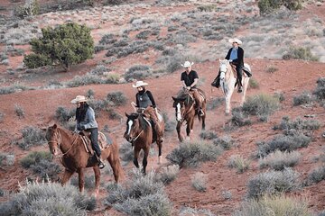 1 Hour Monument Valley Horseback Tour