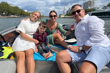 Paris Seine River Private Boat Tour