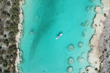 Private tour of Laguna Bacalar: explore Exclusive activities and places!