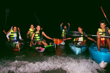 Kayak experience and swiming with the bioluminescence in Holbox