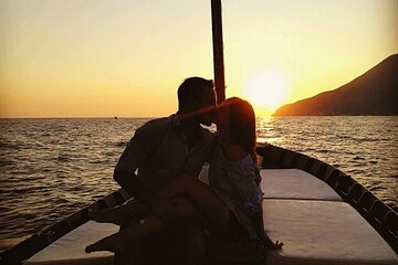 Private Boat Tour at Sunset to the Faraglioni of Lipari
