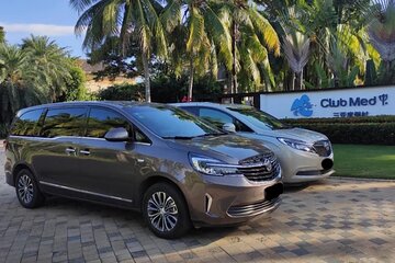1-Day Sanya Customized Itinerary Charter Car Service