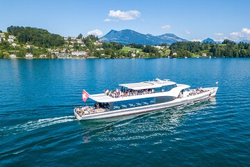 Lake Lucerne Panoramic Sightseeing Cruise