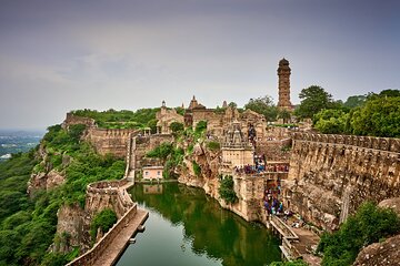 Visit Chittorgarh Fort with Udaipur Drop from Pushkar