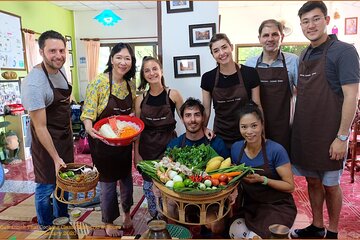 Half-Day Thai Cooking Class with organic ingredients