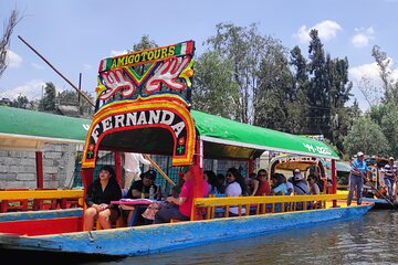 Xochimilco, Coyoacán & Frida Kahlo Museum