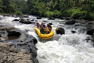 Rafting at Jangkok River Lombok