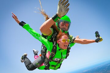 Tandem Skydiving Algarve from 15.000ft — 5000m