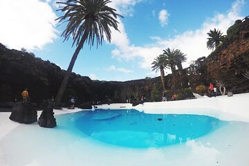 Tour of Jameos del Agua, Cueva de los Verdes and Viewpoint from the cliffs