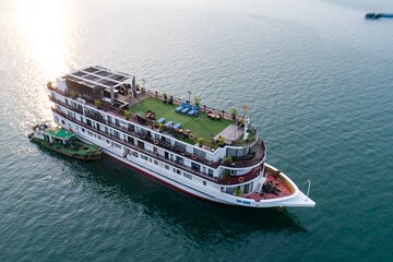 5-STAR Amanda Cruise - Ha Long Bay Explorer - 2 Days 1 Night