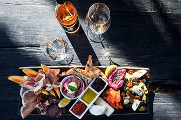 Waiheke Island: Sip & Savour Tour