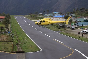 Helicopter Ride to Lukla