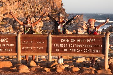From Cape Town: Table Mountain, Cape of Good Hope & Penguins including Park Fees