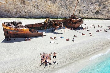 Zakynthos Half day tour Shipwreck beach Blue Caves by small boat