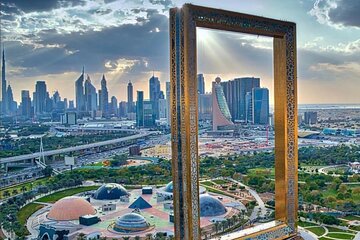 Private Half day Dubai city tour and Dubai frame Tour