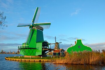 Volendam, Edam and Zaanse Schans Windmills Live Guided Day Tour from Amsterdam