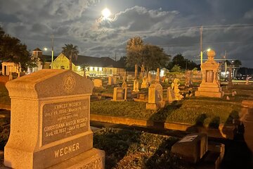 Galveston's Haunted Cemetery Walking Tour