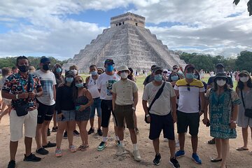 Full Day Tour Chichen Itza plus Cenotes From Valladolid