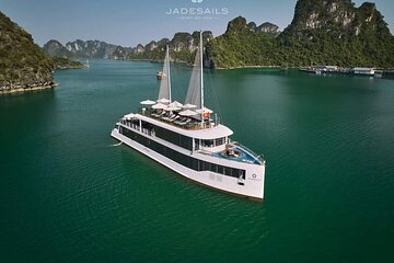 Jade Sails - Luxury Day Tour on Halong Bay and Lan Ha Bay