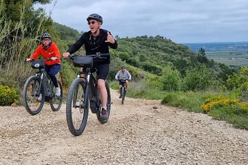 Nazaré E-Bike Tour - Mountain and beach adventures