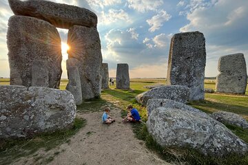 Inner Circle Access of Stonehenge including Bath and Lacock Day Tour from London