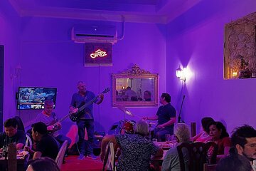 Historic Center Drinking Tour