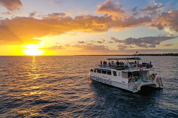 Historical Dinner Cruise to Kealakekua Bay