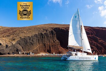 Santorini Classic Catamaran Cruise with Meal Drinks and Transfers
