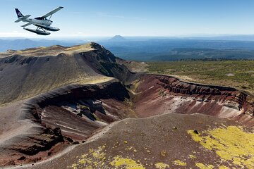 Mt. Tarawera Volcano Scenic Floatplane Tour from Rotorua