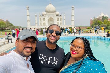 Private Same Day Agra Tour by Luxury Car