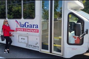 Niagara Falls USA Winter Tour Cave, Tower, winery & Much More