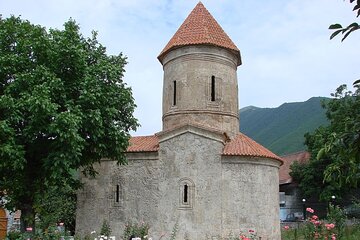 Azerbaijan tour in 2 days/Sheki+Lahij+Gabala up to Georgia Border