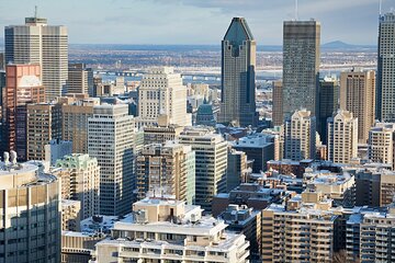 Montreal, Quebec & Ottawa: Escorted Bus Tours from Toronto
