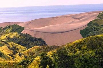 "Coral Coast Cultural Tour: Pottery, Kava, Meke, Dunes & Temple''