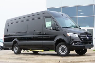 Departure Private Transfer Baltimore to Baltimore Airport BWI - Business Vehicle