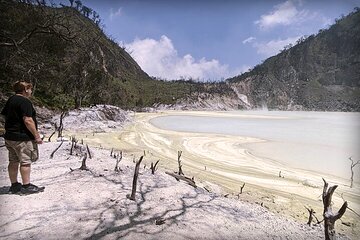 Private Guided Sightseeing Day Tour of Bandung