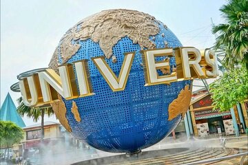 Universal Studios Singapore Entry Ticket and Private Transfer