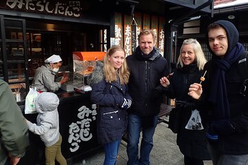 Food and Culture Walk + Cycling in Takayama and Hida