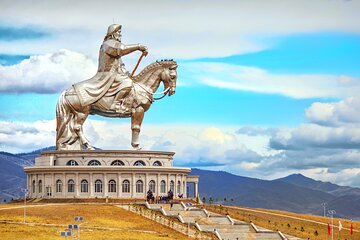 Genghis Khan Statue One Day Tour +Bonus Terelj National Park And Aryabal Temple