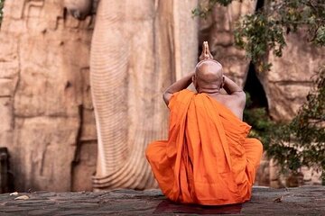 Polonnaruwe and Sigiriya Day Trip from Pasikuda and Kalkuda