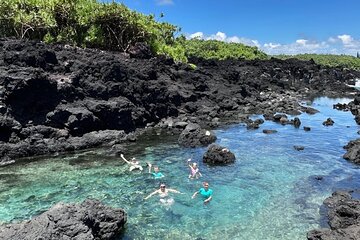 Short Private Hike To Secret Jungle Tide Pool