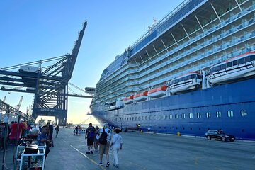 Shopping and Foot Massage in Ho Chi Minh City with Transfer